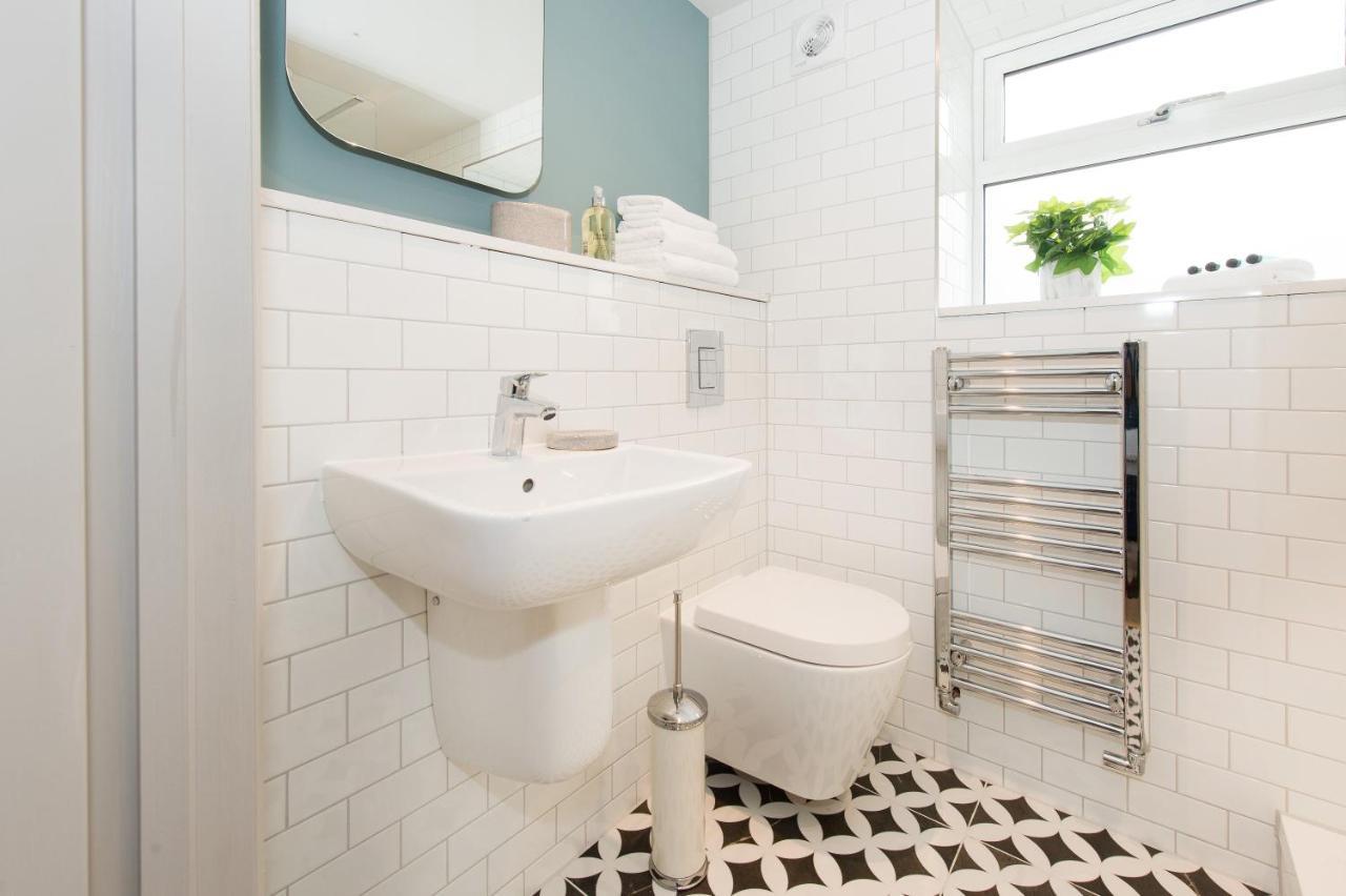The Burrow By Harrogate Serviced Apartments Exterior foto